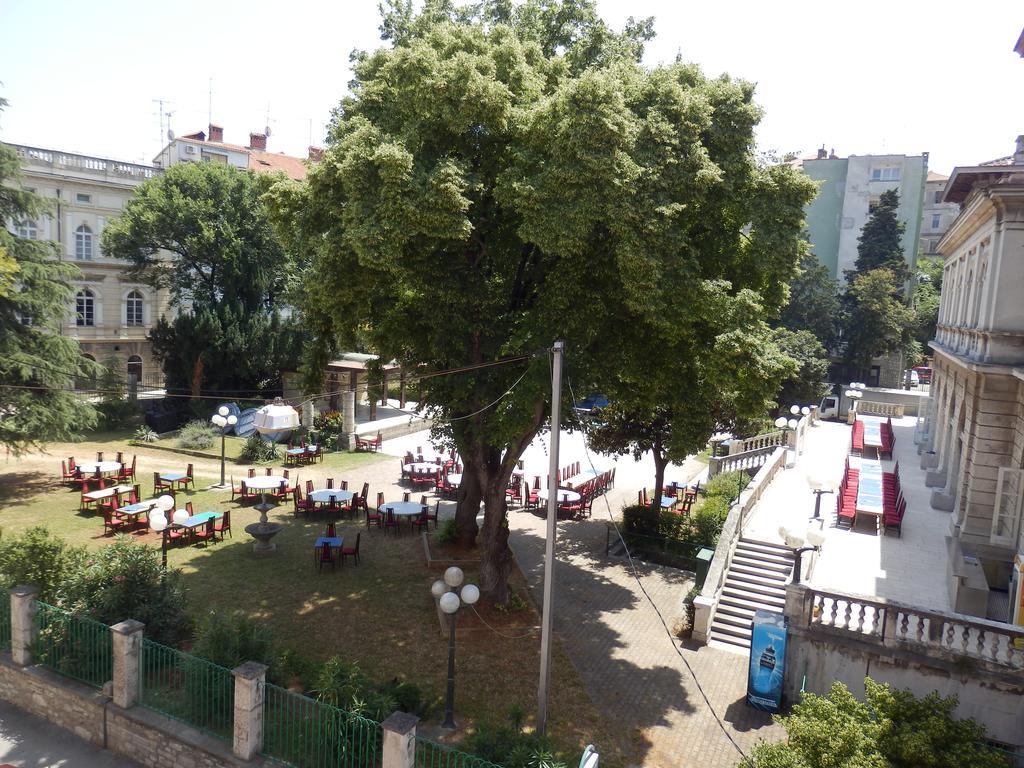 Apartment Pula Center מראה חיצוני תמונה