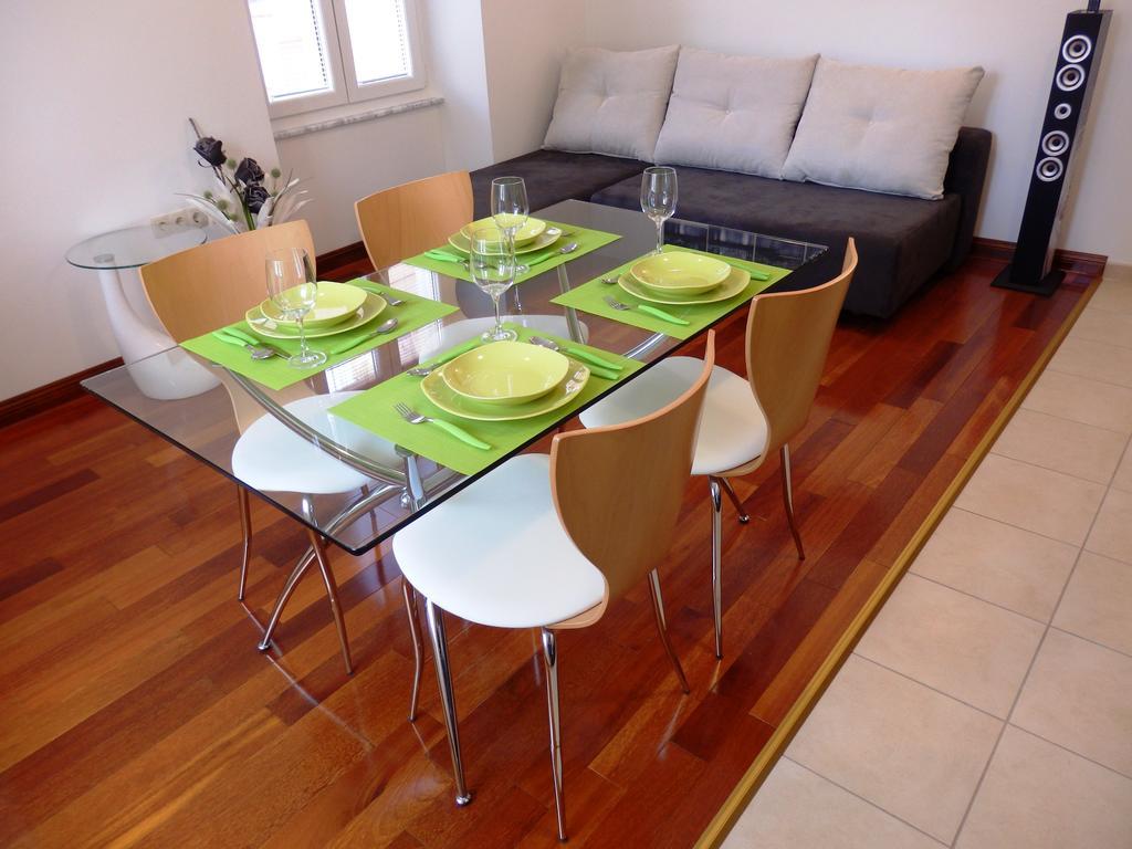 Apartment Pula Center מראה חיצוני תמונה