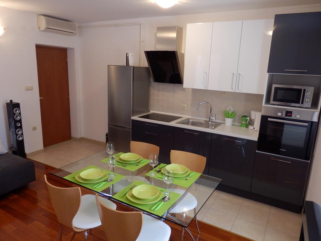 Apartment Pula Center מראה חיצוני תמונה
